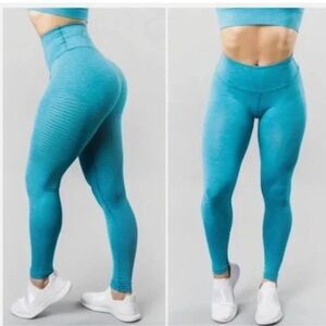 Alphalete halo leggings Vivid Blue